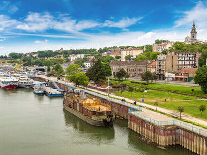 Otobüs İle Balkan Rüyası (6 Gece - Tüm Çevre Gezileri ve Ekstra Turlar Dahil) İzmir Hareketli