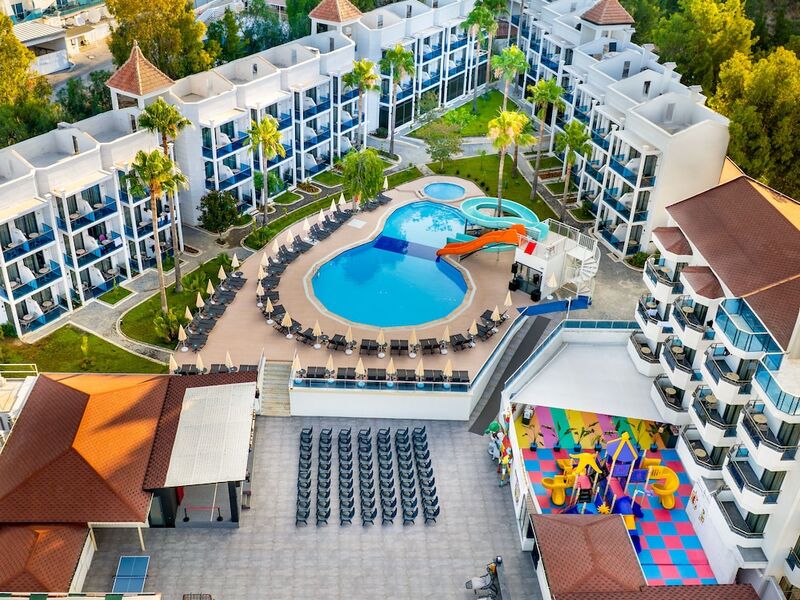 Eflina Resort Hotel & Spa