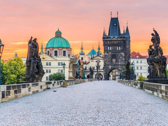 Bohemya'nın Işıltısı Prag Turu 2 Gece Ajet Havayolları İle