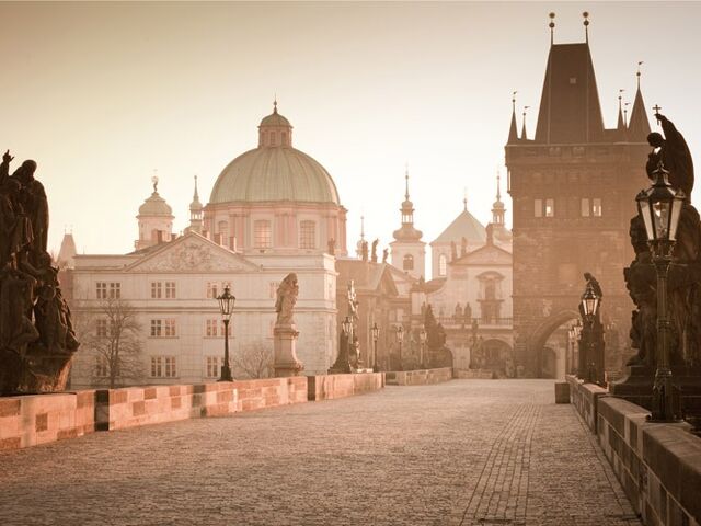 Bohemya'nın Işıltısı Prag Turu 2 Gece Ajet Havayolları İle