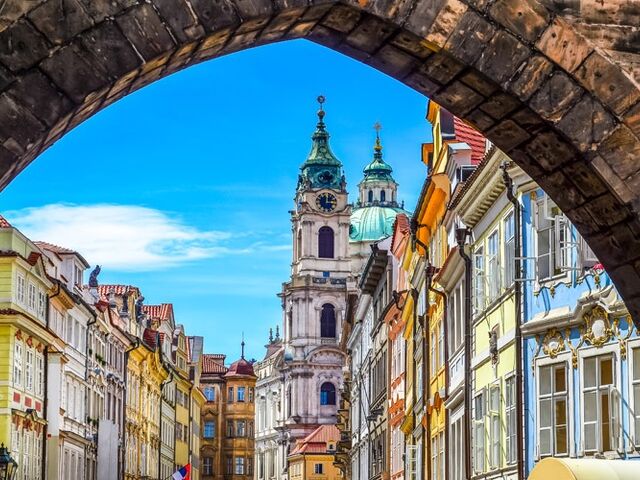 Bohemya'nın Işıltısı Prag Turu 2 Gece Ajet Havayolları İle