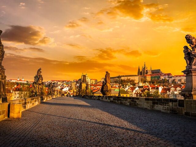 Bohemya'nın Işıltısı Prag Turu 4 Gece Ajet Havayolları İle