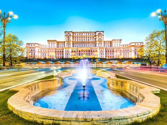 Otobüs İle Bükreş & Transilvanya Turu 2 Gece Konaklamalı 2026