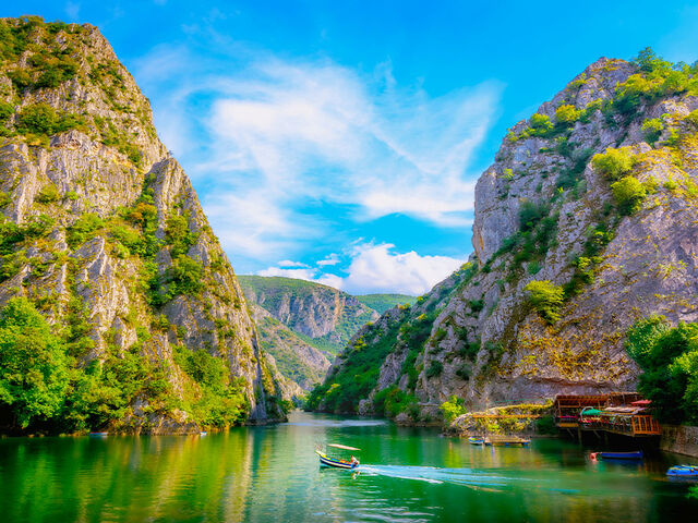 Makedonya - Kosova Turu 3 Gece 4 Gün - Sabiha Gökçen den Ajet ile SKP-SKP