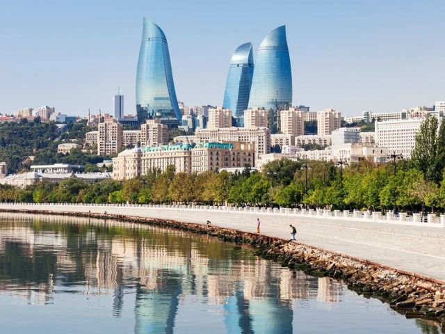 Baştan Başa Azerbaycan Turu Ekstra Turlar ve Yemekli Azeri Gecesi Dahil!