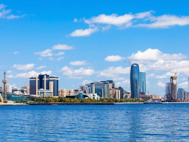 Baştan Başa Azerbaycan Turu Ekstra Turlar ve Yemekli Azeri Gecesi Dahil!