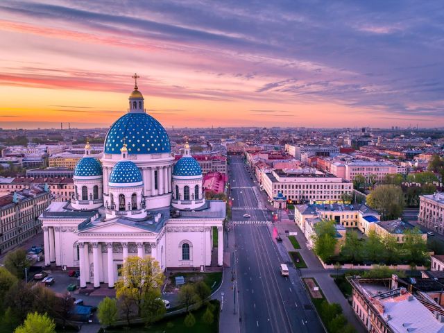 Rusya'nın İki Başkenti Moskova & St. Petersburg Ajet İle 5 Gece VKO-LED