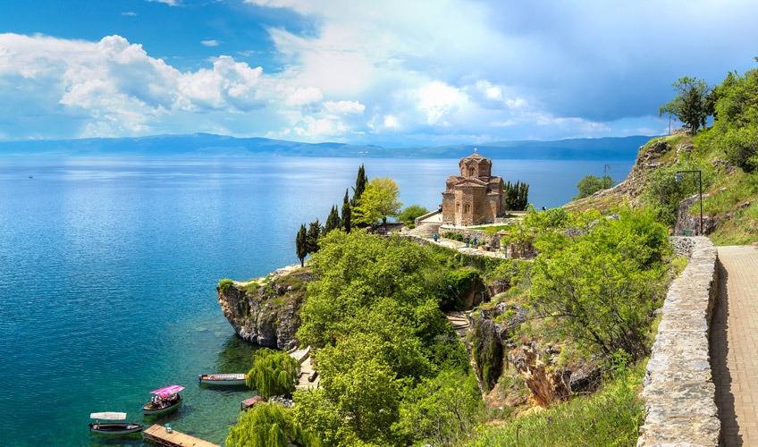 Trabzon Çıkışlı Vizesiz Kosovalı Büyük Balkanlar Turu Extra Turlar ve Akşam Yemekleri Dahil 7 Gece