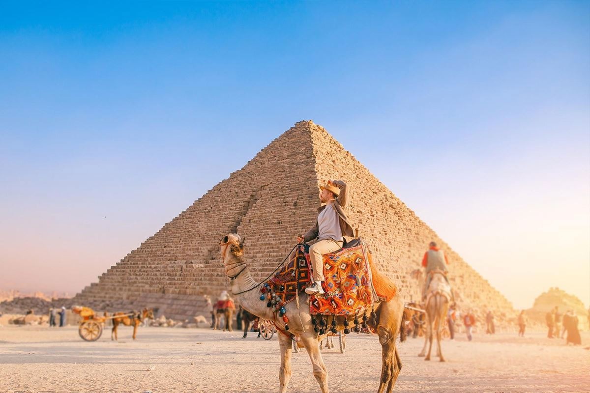 Baştanbaşa Mısır Masalı (Hurghada – Kahire – Sharm) 8 Gece – 9 Gün (7 Gece Otel Konaklaması)