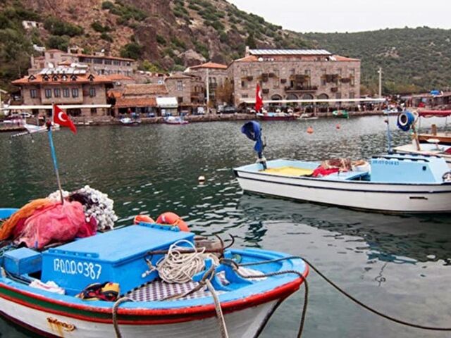 Diyarbakır Çıkışlı Uçaklı Kuzey Ege Turu (Foça ve Ayvalık Tekne Turu ile) 4 Gece Konaklamalı