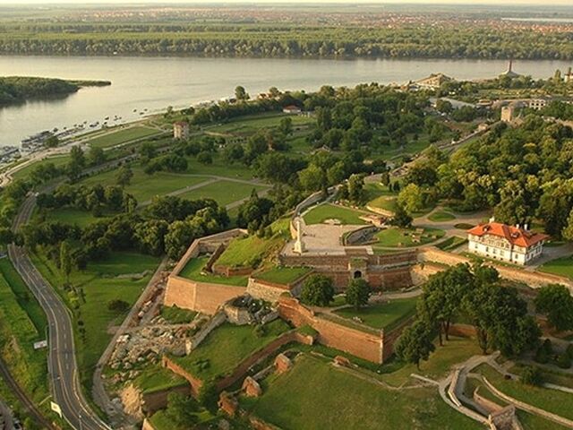 Ankara Hareketli Otobüs İle Büyük Balkan 9 Ülke Turu Ekstra Turlar ve Akşam Yemekleri ve Balkan Gecesi Dahil 2026