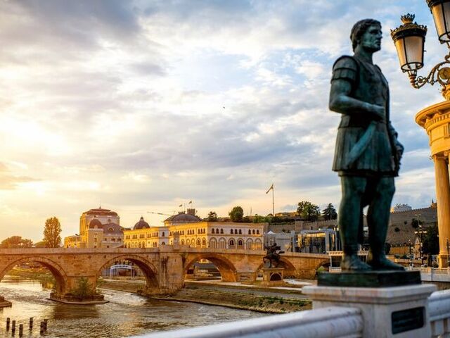 Otobüs İle Ekspress Balkan Turu Ekstra Turlar Ve Akşam Yemekleri Dahil 2026