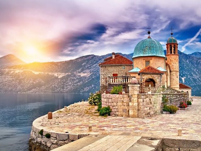 Budva Rüyası Turu Türk Havayolları ile 2 Gece 3 Gün TGD-TGD PC001